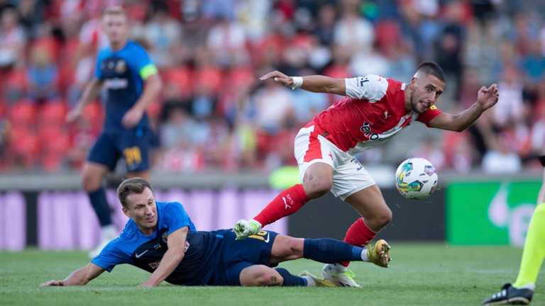 СК Дніпро-1 програв Славії / фото СК Дніпро-1 СК Дніпро-1 програв Славії / фото СК Дніпро-1