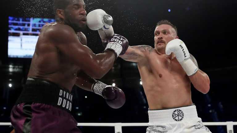 Бій Усика з Дюбуа / фото з відкритих джерел Бій Усика з Дюбуа / фото з відкритих джерел