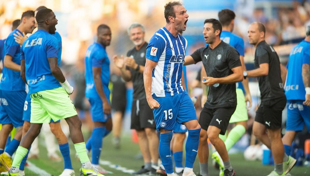 Кике Гарсия празднует гол / Фото Twitter