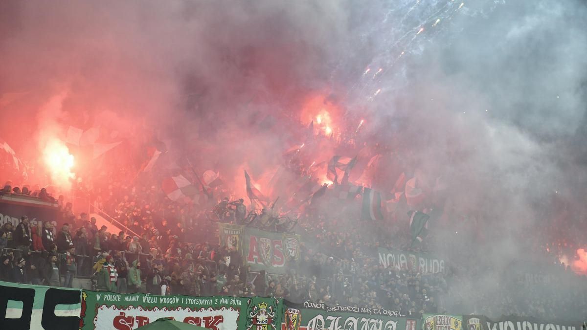Ультрас Шленска / Фото Tomasz Pietrzyk / Agencja Wyborcza.pl
