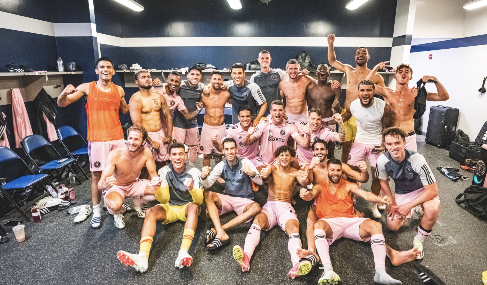 Футболісти Інтер Маямі після виходу в фінал Кубка / фото ФК Інтер Маямі Футболісти Інтер Маямі після виходу в фінал Кубка / фото ФК Інтер Маямі