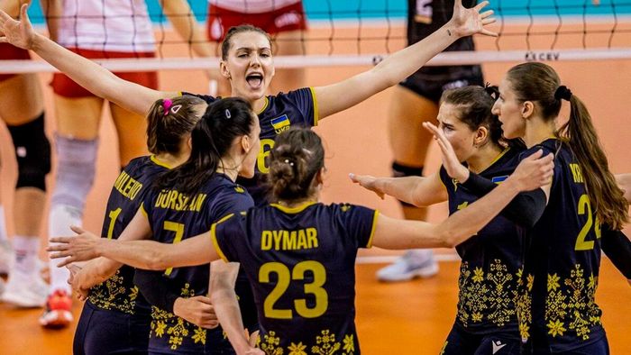 Украина уничтожила сборную Венгрии и одержала первую победу на женском Евро-2023 по волейболу