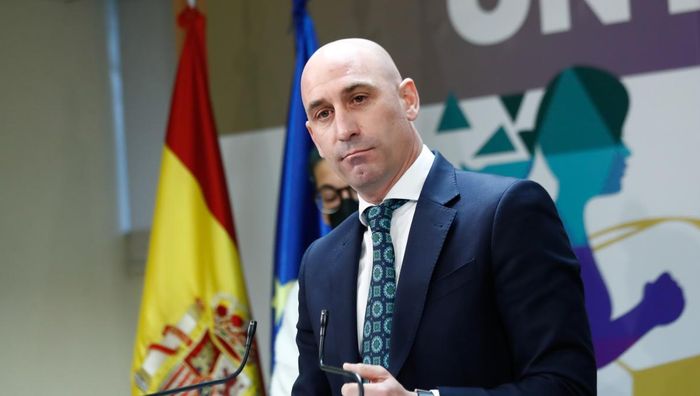 Скандал на жіночому ЧС: ФІФА підготувала суворе покарання президенту Федерації футболу Іспанії