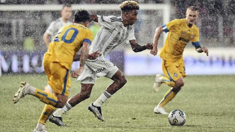 Динамо – Бешикташ – 2:3 / фото из соцсетей Динамо – Бешикташ – 2:3 / фото из соцсетей