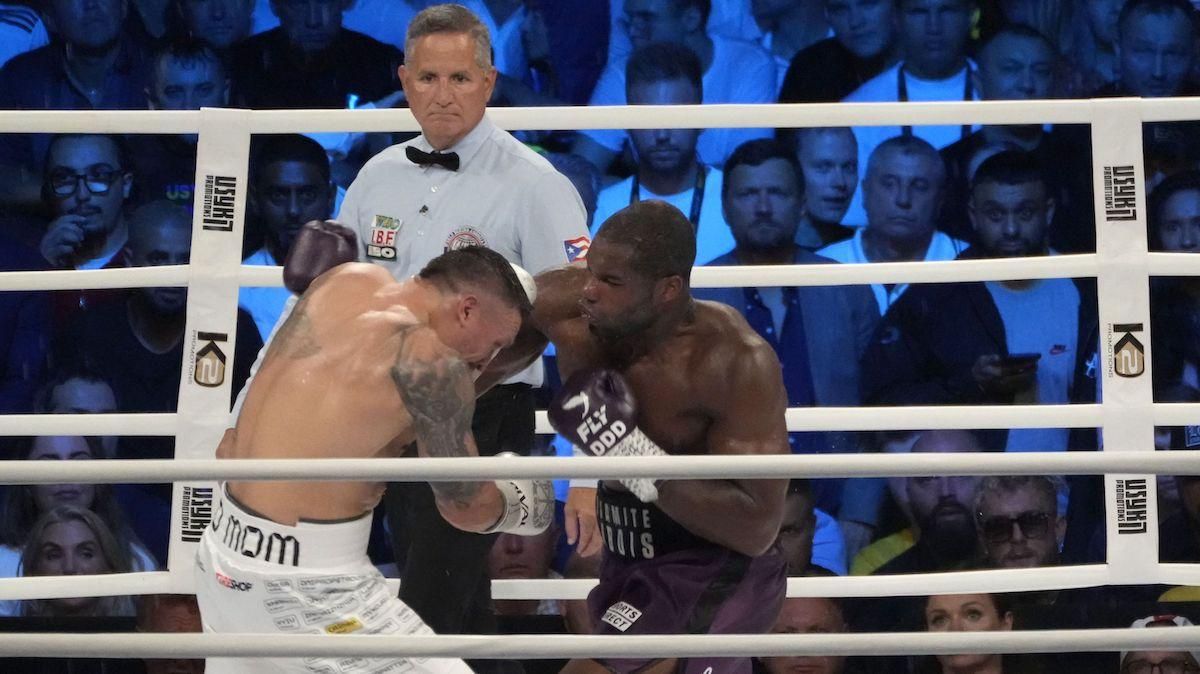 Усик – Дюбуа / фото из соцсетей