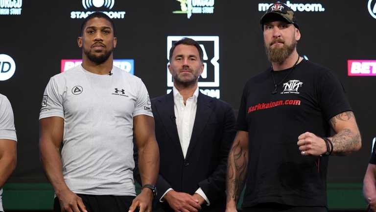 Джошуа і Хеленіус / Фото Queensberry promotions Джошуа і Хеленіус / Фото Queensberry promotions