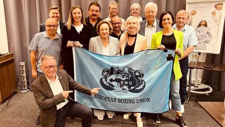 Європейський боксерський союз продовжив відсторонення росіян / фото Facebook