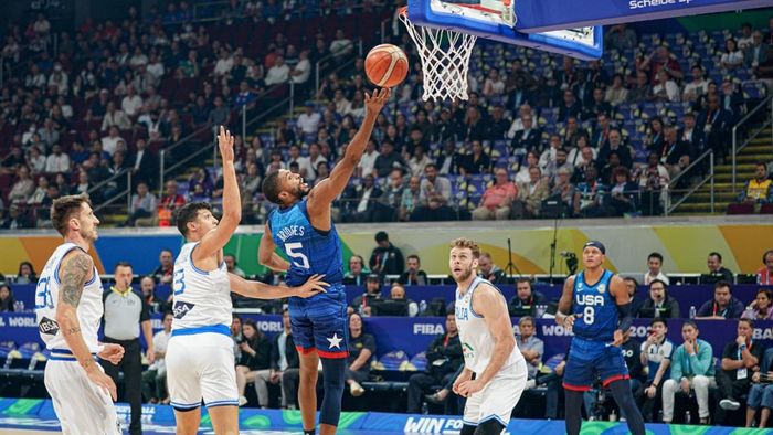 ЧМ по баскетболу: США унизили Италию и ворвались в полуфинал