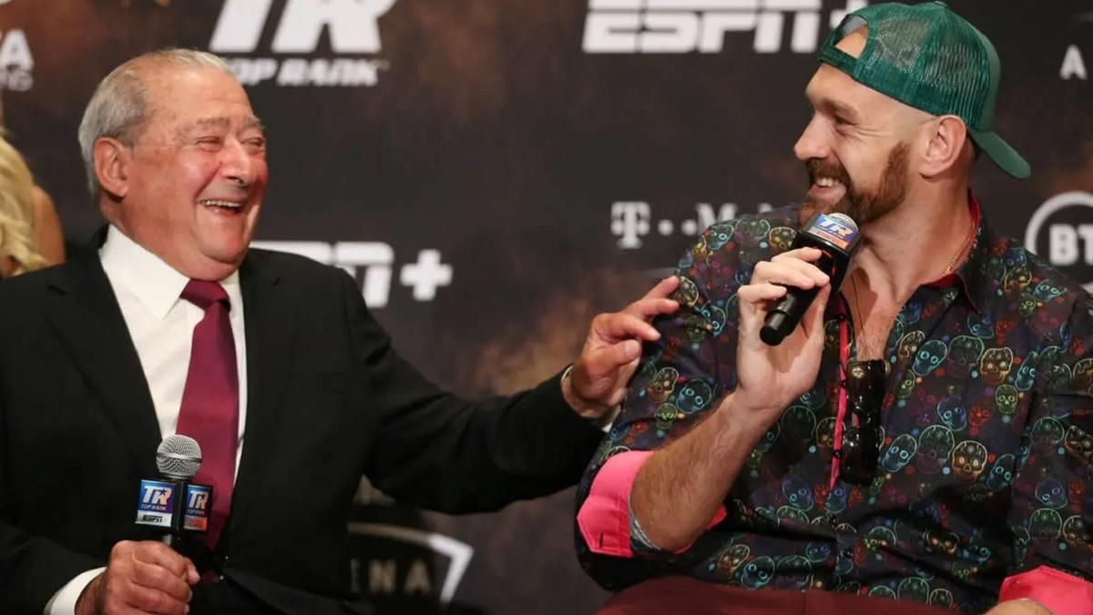 Боб Арум і Тайсон Ф'юрі / Фото Las Vegas Review-Journal Боб Арум і Тайсон Ф'юрі / Фото Las Vegas Review-Journal