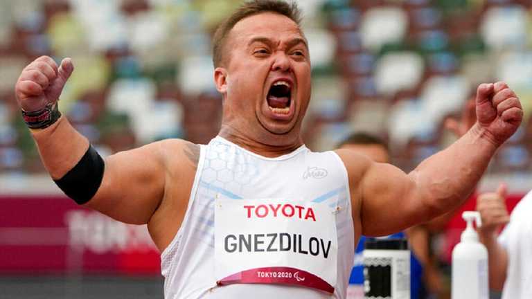 Російський легкоатлет Деніс Гнєзділов / Фото The Associated Press