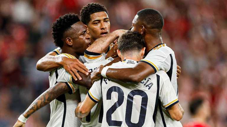 Реал Мадрид / фото з офіційного сайту "вершкових" Реал Мадрид / фото з офіційного сайту "вершкових"