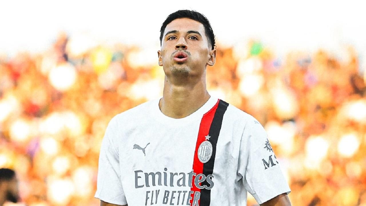 Кальярі – Мілан / Фото зі сторінки "россонері" у соцмережі Х