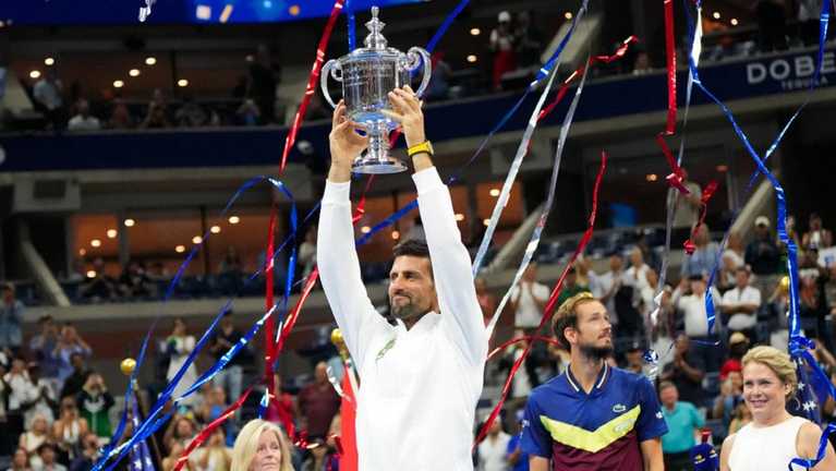 Джокович празднует победу на US Open / Фото The New York Times