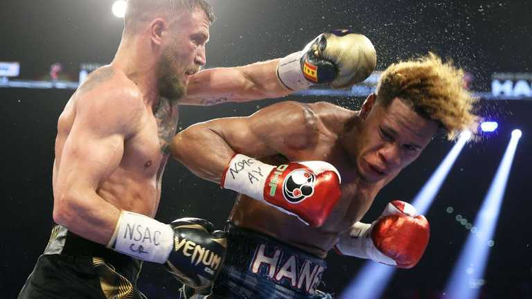 Девін Хейні – Василь Ломаченко / Фото Top Rank Девін Хейні – Василь Ломаченко / Фото Top Rank