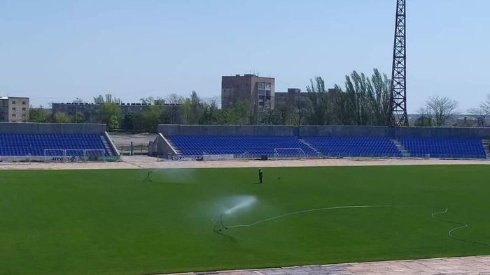 Херсонский Кристалл напугал видом стадиона после прихода российских окупантов – жуткое фото