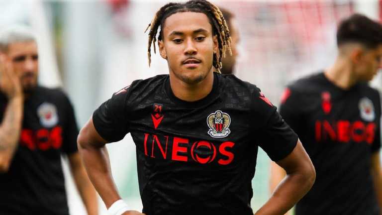 Алексис Бека Бека / Фото ФК Ницца Алексис Бека Бека / Фото ФК Ницца