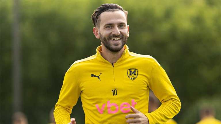 Ростислав Русин / фото з відкритих джерел Ростислав Русин / фото з відкритих джерел