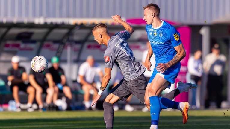 Сергій Суханов (зліва) / Фото ФК Оболонь Сергій Суханов (зліва) / Фото ФК Оболонь