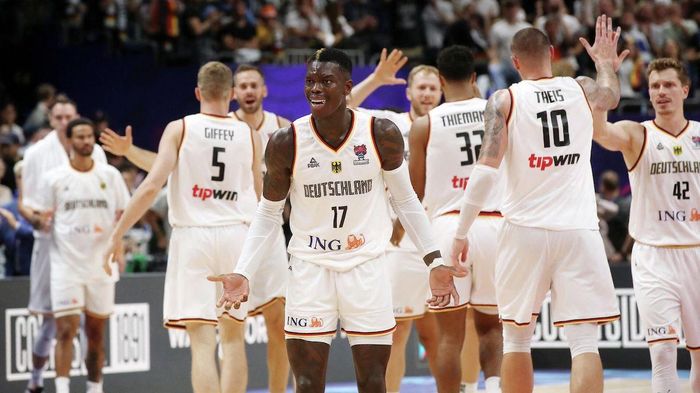 ЧМ по баскетболу: Германия прошла Латвию и сыграет в полуфинале со США