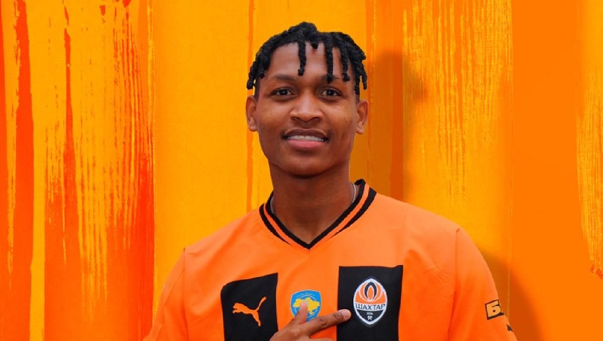 Новатус Мироши / Фото ФК Шахтер