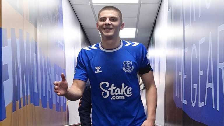 Виталий Миколенко / Фото ФК Эвертон Виталий Миколенко / Фото ФК Эвертон