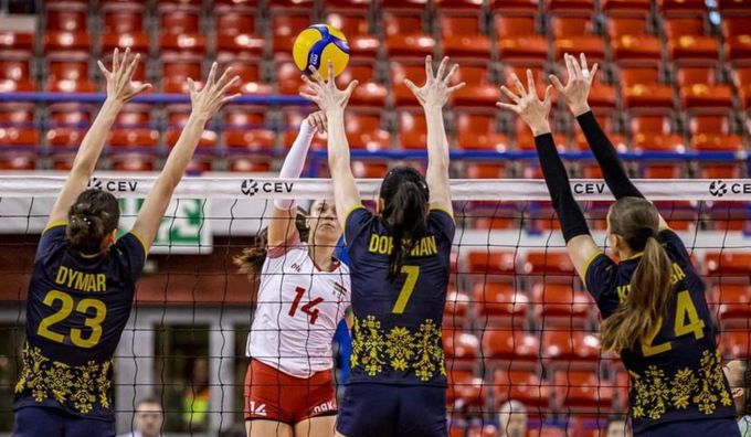 Женская сборная Украины по волейболу упустила шанс поехать на Олимпиаду-2024