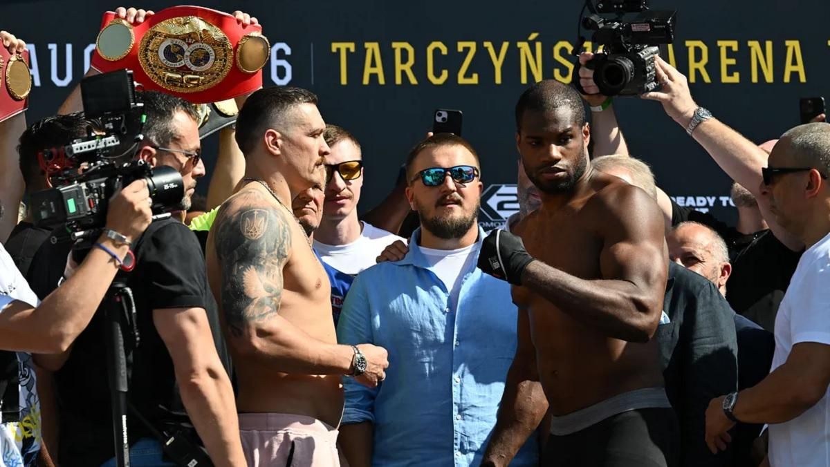 Олександр Усик і Даніель Дюбуа / Фото PAP