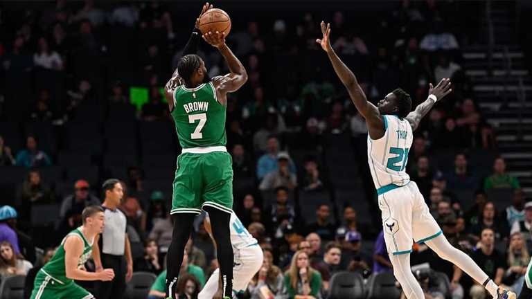 Бостон розбив Шарлотт / Фото з офіційного сайту Селтікс Бостон розбив Шарлотт / Фото з офіційного сайту Селтікс