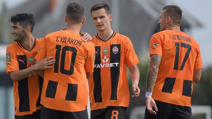 На зірку Шахтаря влаштували полювання Манчестер Сіті, Арсенал і Челсі – Мудрик прискорює трансфер