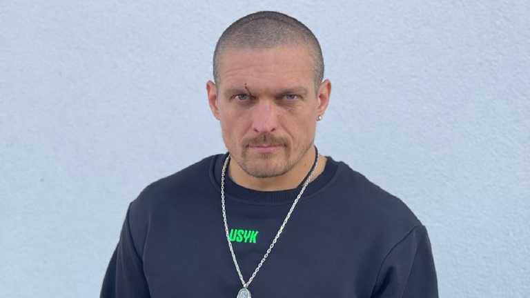 Александр Усик / Фото Facebook Александр Усик / Фото Facebook