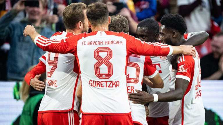 Баварія – Фрайбург – 3:0 / фото Twitter Баварія – Фрайбург – 3:0 / фото Twitter