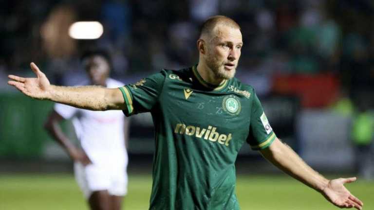 Роман Безус забив дебютний гол / фото з відкритих джерел Роман Безус забив дебютний гол / фото з відкритих джерел