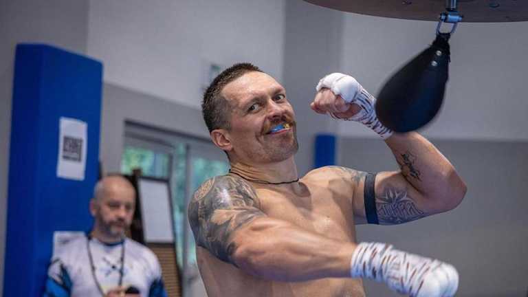 Олександр Усик / фото з соцмереж боксера Олександр Усик / фото з соцмереж боксера