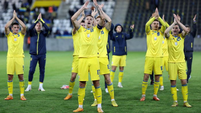 "Бачив їх у FIFA, а зараз проти них граю на полі": вінгер Динамо оцінив перемогу над Англією U-21