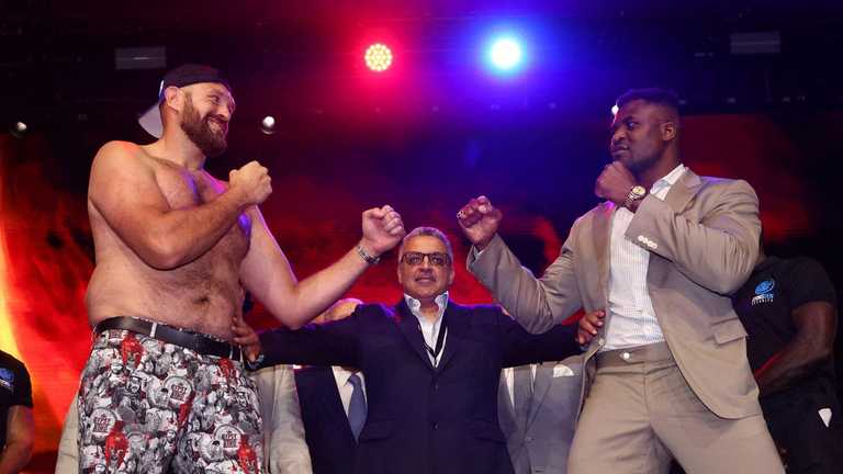 Ф'юрі і Нганну / фото з відкритих джерел Ф'юрі і Нганну / фото з відкритих джерел