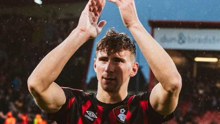 Илья Забарный / Фото ФК Борнмут Илья Забарный / Фото ФК Борнмут