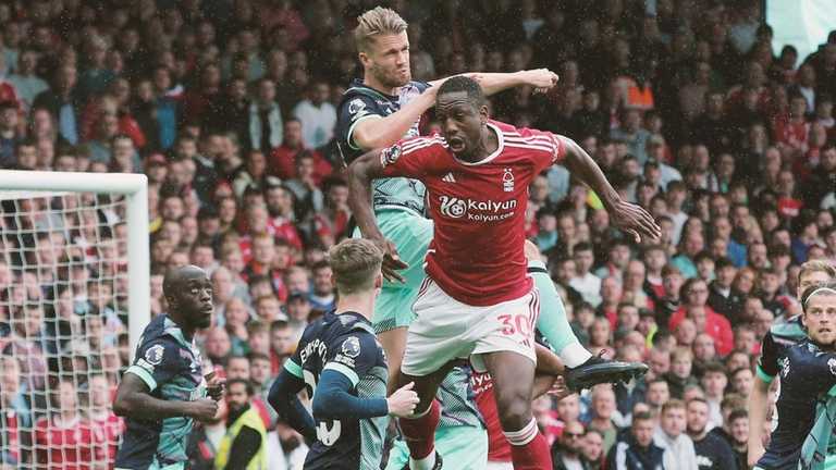 Ноттінгем зіграв внічию з Брентфордом / Фото Twitter "бджіл" Ноттінгем зіграв внічию з Брентфордом / Фото Twitter "бджіл"