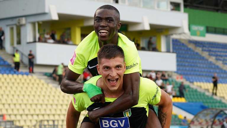 Филипп Будковский с партнером / Фото ФК Полесье Филипп Будковский с партнером / Фото ФК Полесье