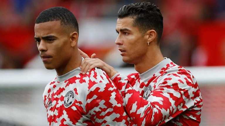 Мейсон Гринвуд и Криштиану Роналду / Фото Reuters Мейсон Гринвуд и Криштиану Роналду / Фото Reuters