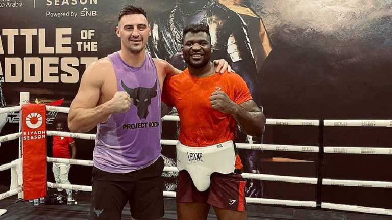 Олександр Захожий і Френсіс Нганну / Фото з Instagram Олександр Захожий і Френсіс Нганну / Фото з Instagram