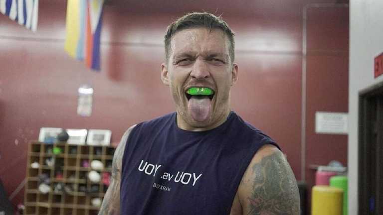 Олександр Усик / Фото з Instagram Олександр Усик / Фото з Instagram