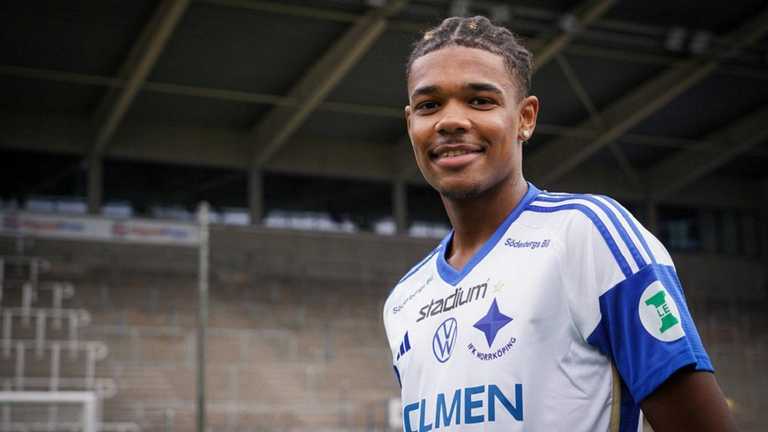 Эмиль Робак / Фото ФК Норчепинг Эмиль Робак / Фото ФК Норчепинг