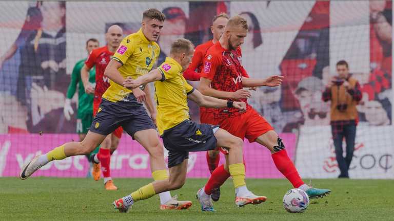 Рух переміг Верес / фото УПЛ Рух переміг Верес / фото УПЛ