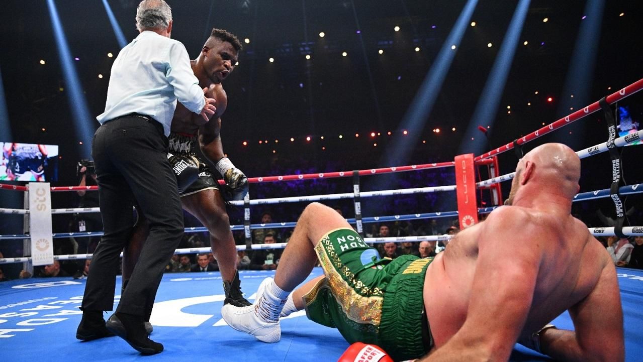 Тайсон Ф'юрі – Френсіс Нганну / Фото TNT Sports