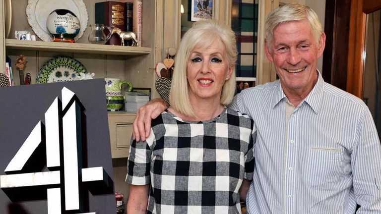 Джим МакКаліог з дружиною / Скріншот з трансляції 4 channel Джим МакКаліог з дружиною / Скріншот з трансляції 4 channel