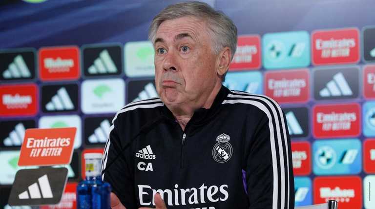 Карло Анчелотті / Фото EFE/ J.J. Guillén Карло Анчелотті / Фото EFE/ J.J. Guillén