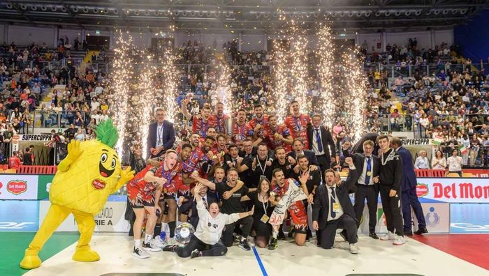 Перуджа з Плотницьким здобула Суперкубок Італії – українець допоміг перемогти у фіналі