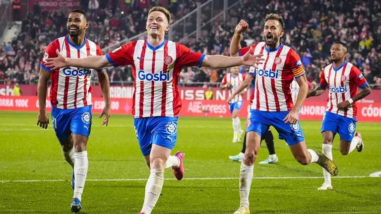 Гравці Жирони святкують гол / Фото EFE Гравці Жирони святкують гол / Фото EFE