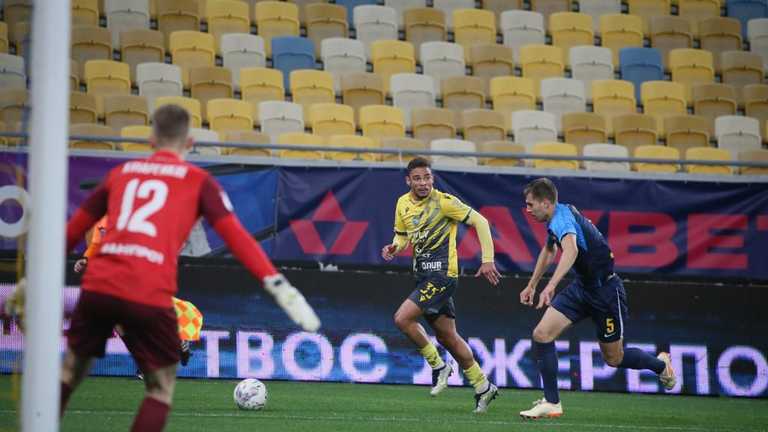 Рух - СК Дніпро-1 / фото УПЛ Рух - СК Дніпро-1 / фото УПЛ