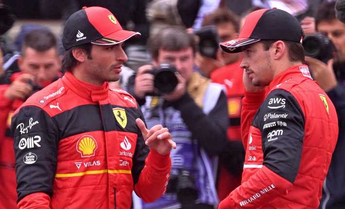 Шарль Леклер і Карлос Сайнс / EFE - Christian Bruna Шарль Леклер і Карлос Сайнс / EFE - Christian Bruna